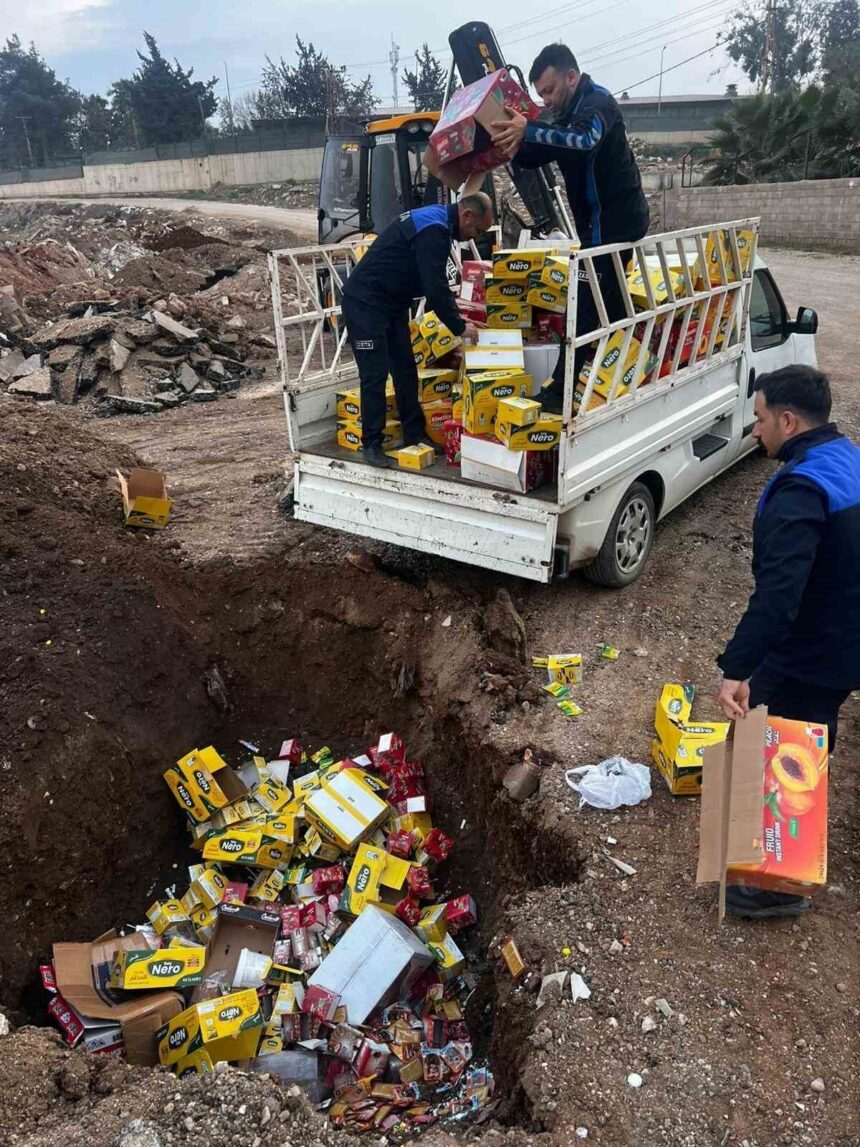 Reyhanlı’da yapılan denetimlerde 465 kilogram sağlıksız ürün imha edildi.