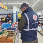 Tunceli’de Ramazan öncesi zincir marketlere fiyat denetimi yapıldı.