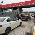 İstanbul Boğazı’ndaki ceset, Rus yüzücü Nikolay Svechnikov’un annesi DNA testi için Adli Tıp’a geldi.