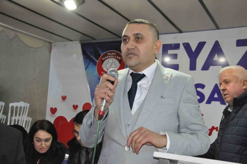 Salihli Bakkallar Esnaf Odası’nın genel kurulunda yeni başkan Özcan Çetin seçildi. Salihli Bakkallar Esnaf Odası’nın genel kurulunda yeni başkan Özcan Çetin seçildi.