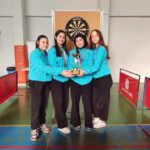 Salihli’deki Kız İmam Hatip Lisesi Dart Takımı, il müsabakalarında üçüncülük elde etti.