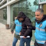 Samsun’da bıçakla yaralama olayına ilişkin şüpheli tutuklandı, serbest kalan kişinin durumu açıklığa kavuşturuldu.