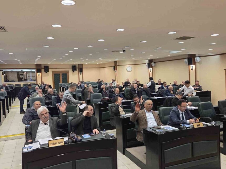 Samsun’da askeri alanların ticaret ve konut amacıyla kullanılmasına yönelik imar değişikliği teklifi kabul edildi. Samsun’da askeri alanların ticaret ve konut amacıyla kullanılmasına yönelik imar değişikliği teklifi kabul edildi.