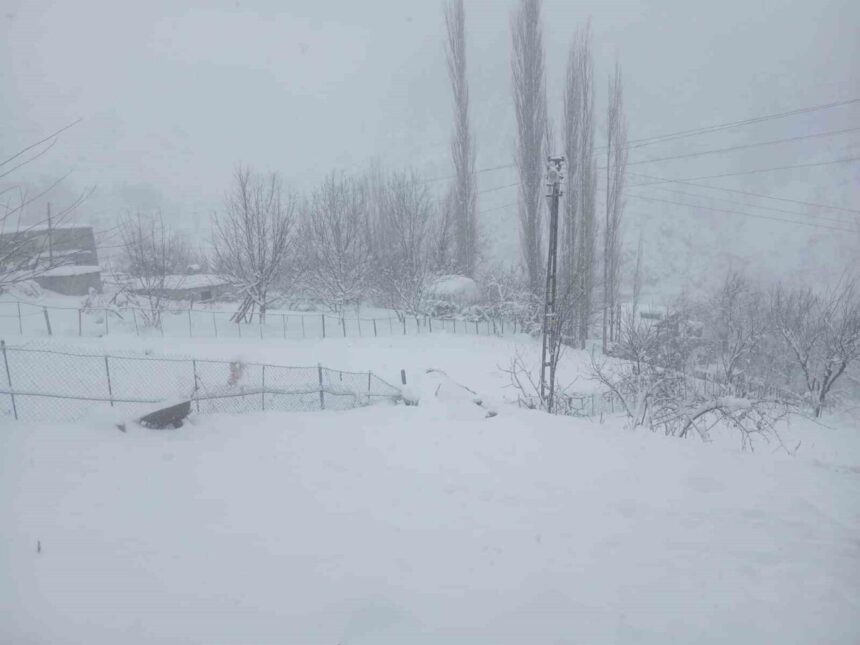 Sason’da Yoğun Kar Nedeniyle Taşımalı Eğitime 1 Gün Ara Verildi