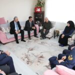 DÜZCE(İHA) – Düzce Valisi Selçuk Aslan, Yalova’da DEAŞ’a yönelik operasyonda şehit olan polis memuru Turgut Külünk’ün ailesini ziyaret etti.