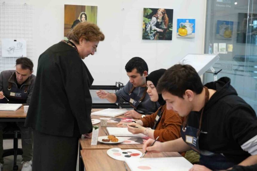 Seka Sanat İhtisas Merkezi, 2025’te 13 sergi ve atölyelerle 31 bin ziyaretçiye sanat deneyimi sundu.