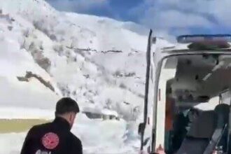 Hakkari’nin Şemdinli ilçesinde yanık tedavisi gören 9 aylık bebek, Van Eğitim ve Araştırma Hastanesine gönderildi.