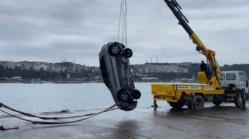 Şile’de otomobil denize düştü, sürücü yaralı olarak hastaneye kaldırıldı. Şile’de otomobil denize düştü, sürücü yaralı olarak hastaneye kaldırıldı.