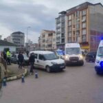 Sinop’ta otomobil ile motosikletin çarpışması sonucu motosiklet sürücüsü yaralandı.