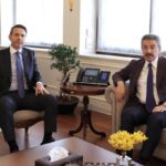 Şırnak Milletvekili Tatar, Enerji Bakanı Bayraktar ile kentin enerji altyapısını görüştü.