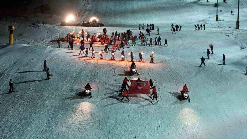Sivas Yıldız Dağı Kış Sporları Merkezi’nde sezon açılışı, halay ve gece kayağı ile gerçekleştirildi.