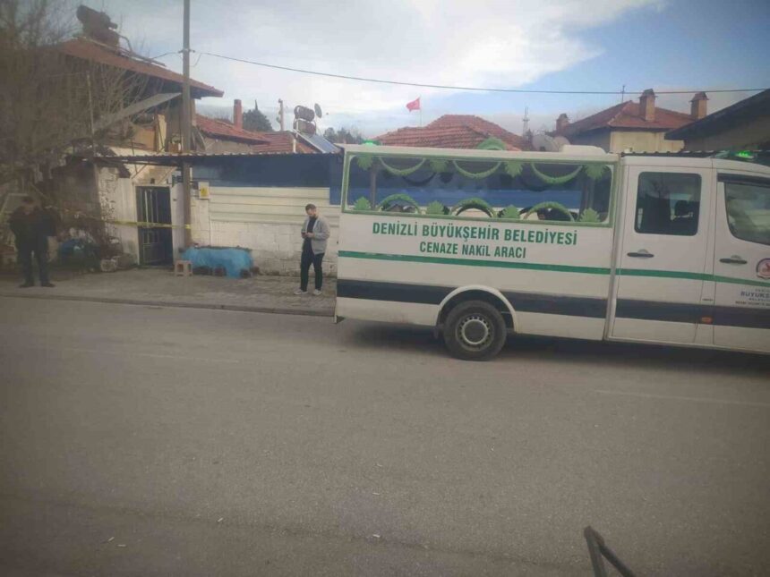 Serinhisar’da yalnız yaşayan 66 yaşındaki adam sobadan sızan gazdan dolayı hayatını kaybetti. Serinhisar’da yalnız yaşayan 66 yaşındaki adam sobadan sızan gazdan dolayı hayatını kaybetti.