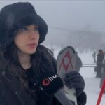 Sömestr tatilinde Türkiye’nin kış turizm merkezi Uludağ’da yoğun ziyaretçi akını yaşandı.