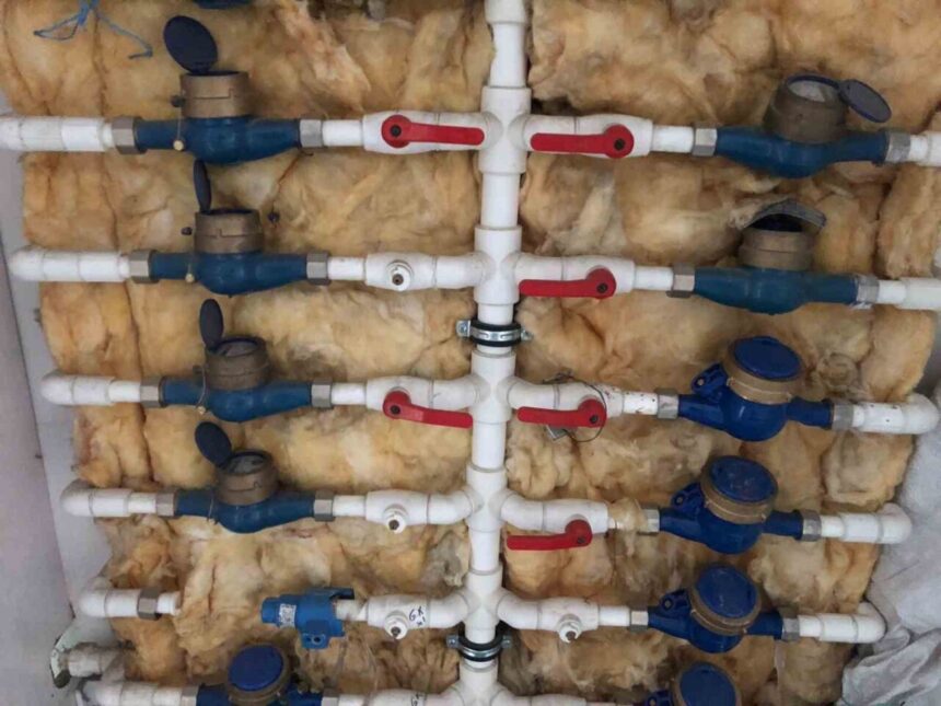 Bayburt’ta gece sıcaklıklarının düşmesiyle su sayaçlarının donabileceği konusunda vatandaşlar uyarıldı.