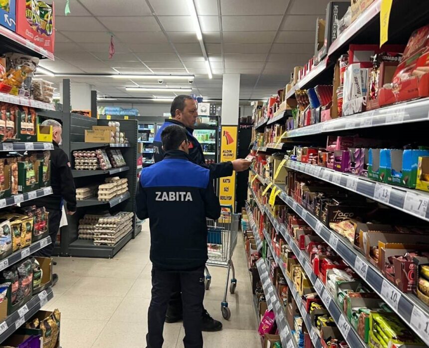 Şuhut’ta Zabıta Ekipleri Sağlıklı Gıda Denetimleri Gerçekleştirdi Şuhut’ta Zabıta Ekipleri Sağlıklı Gıda Denetimleri Gerçekleştirdi