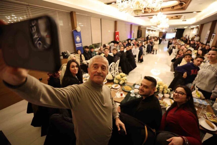 Şahinbey Belediye Başkanı, eğitimdeki Şahinbeyli öğrencileriyle Bingöl ve Erzurum’da buluştu