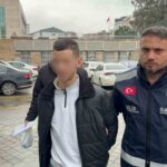 Samsun’un İlkadım ilçesinde motosiklet ve kask çalan 18 yaşındaki şüpheli tutuklandı.