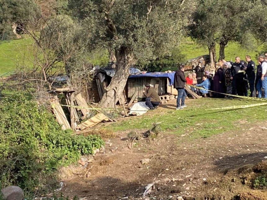 Kocaeli’de tavuklarına yem vermek için dışarı çıkan 65 yaşındaki kadın ölü bulundu. Kocaeli’de tavuklarına yem vermek için dışarı çıkan 65 yaşındaki kadın ölü bulundu.