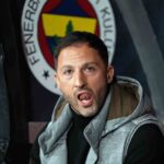 Fenerbahçe, Kupa Finali’ne tek değişiklikle başladı; Guendouzi, Samsunspor maçındaki 11’e dahil edildi.