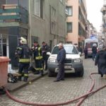 Karamürsel’de tersane işçilerinin kaldığı evde yangın çıktı, itfaiye ekipleri müdahale etti.