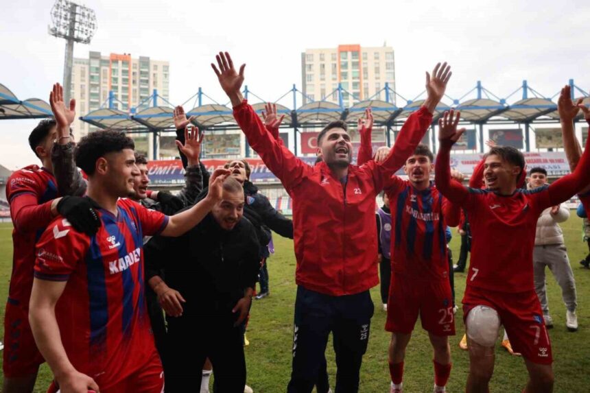 TFF 3. Lig 3. Grup’ta Karabük İdmanyurduspor, Düzcespor’u 1-0 yendi. TFF 3. Lig 3. Grup’ta Karabük İdmanyurduspor, Düzcespor’u 1-0 yendi.