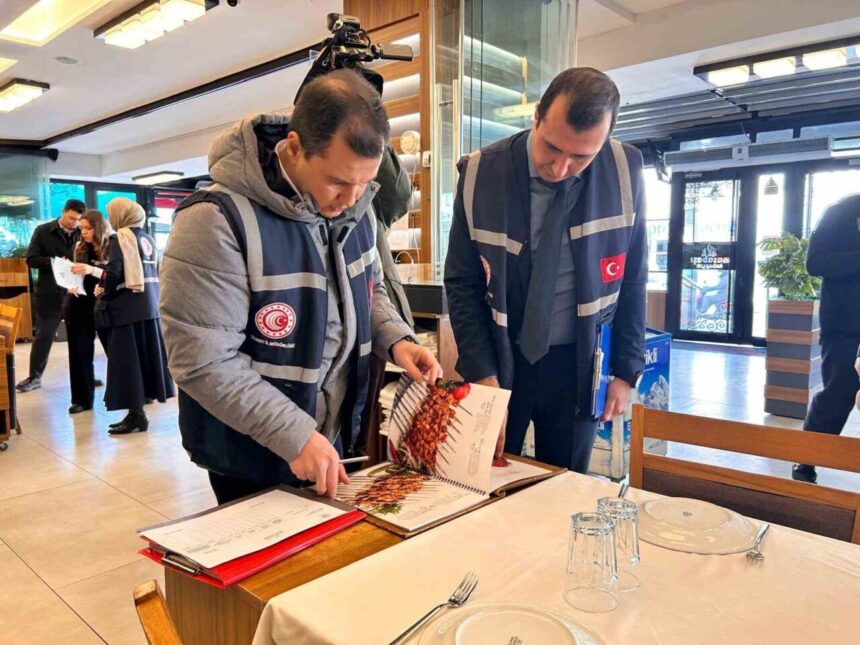 Ticaret Bakanlığı, Ankara’daki restoran, fırın ve kasapları Ramazan öncesi fiyat denetimine tabi tuttu. Ticaret Bakanlığı, Ankara’daki restoran, fırın ve kasapları Ramazan öncesi fiyat denetimine tabi tuttu.