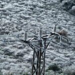 Toroslar EDAŞ, Hatay’daki yoğun kar ve rüzgâr sonrası enerji altyapısını onarıyor