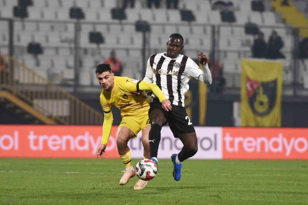 Trendyol 1. Lig’de Manisa FK, İstanbulspor’u 1-0 yenerek önemli bir galibiyet aldı.