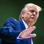 Trump, Kanada’nın Çin ile muhtemel ticaret anlaşmasını eleştirerek Carney’i hedef aldı.