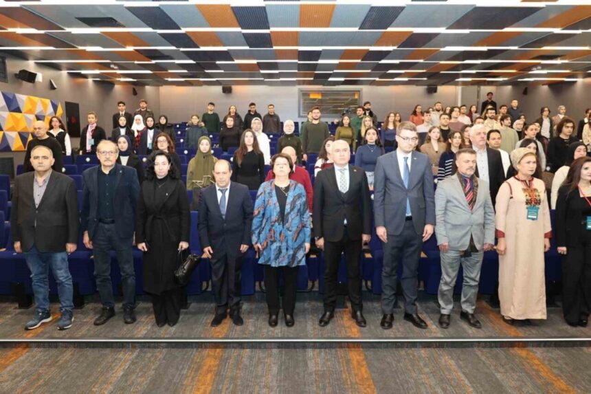 Bursa Uludağ Üniversitesi, Türk dünyası kültürel bağlarını güçlendiren bir etkinliğe ev sahipliği yaptı.