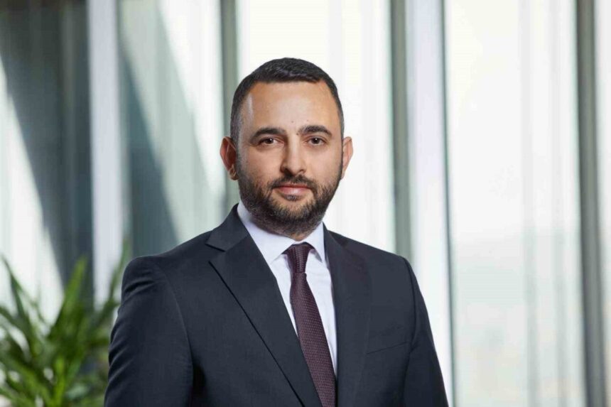 Türk Telekom, erişilebilir yaşam hedefiyle ALS ve felçli bireyler için EyeMo projesini hayata geçirdi. Türk Telekom, erişilebilir yaşam hedefiyle ALS ve felçli bireyler için EyeMo projesini hayata geçirdi.