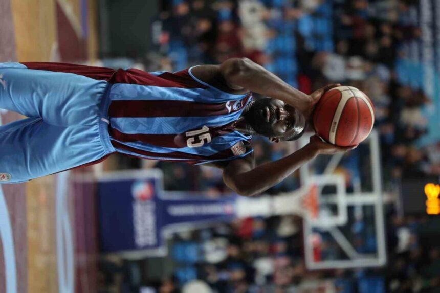 Trabzonspor, Basketbol Süper Ligi 14. haftasında Türk Telekom’u 92-84 yenmeyi başardı.