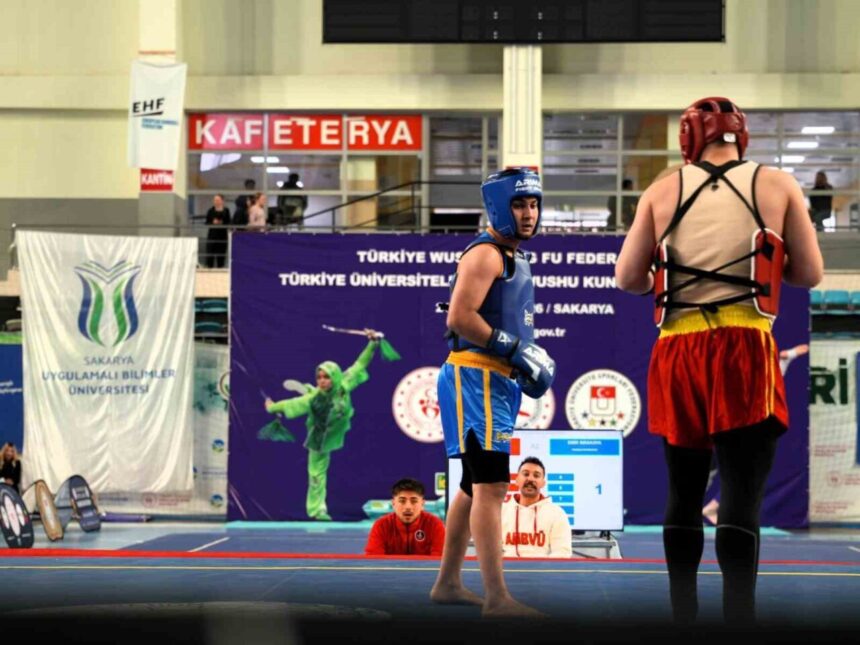 TÜSF’nin düzenlediği Wushu ÜNİLİG Türkiye Şampiyonası, Sakarya’da başlamış bulunmaktadır. TÜSF’nin düzenlediği Wushu ÜNİLİG Türkiye Şampiyonası, Sakarya’da başlamış bulunmaktadır.