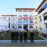 Muğla Valisi Dr. İdris Akbıyık, Yatağan’daki yeni Hükümet Konağı’nda denetimlerde bulundu.