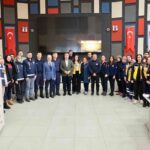 Erzincan Valisi Aydoğdu, 112 Acil Çağrı Merkezi’ni ziyaret etti ve çalışanlara başarılar diledi.