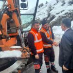 Şırnak Valisi Ekici, Uludere’de karla mücadele çalışmalarını yerinde inceledi