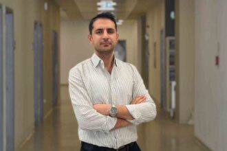 Manisa Şehir Hastanesi’nden Uzman Dr. Ömer Doğan, Verem Haftası’nda erken tanının önemi vurguladı.