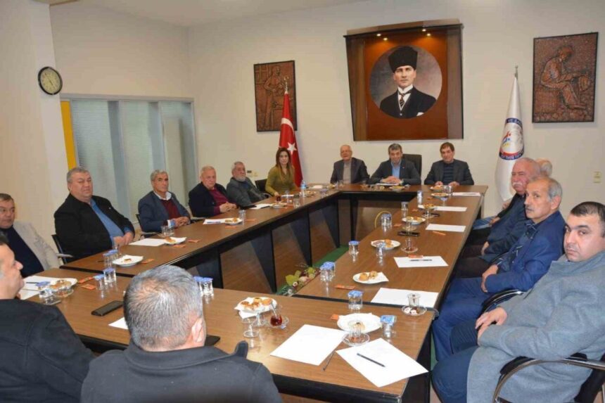 AYESOB’un ev sahipliğinde düzenlenen ilk Şoförler ve Otomobilciler Odası Toplantısı’nda sorunlar ve çözümler görüşüldü.